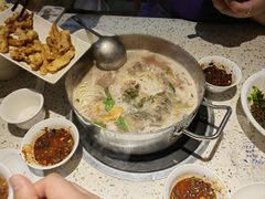 -土风豆米火锅(鸿通城店)
