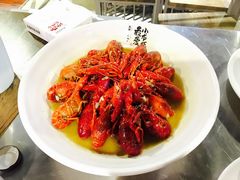 -龙巢盱眙龙虾·牛蛙·烧烤宵夜(八卦岭店)