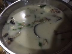 -泸沽肴(泸沽湖大洛水村农村信用社旁店)