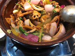 -胡须佬鸡煲四季火锅(海雅缤纷城店)