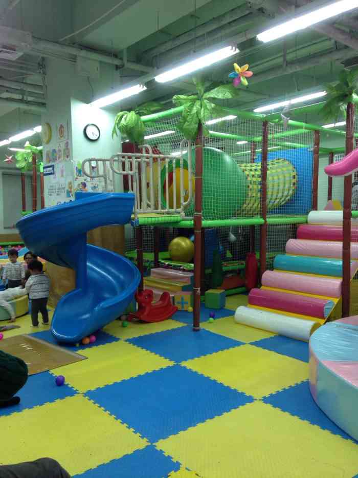 嬉戏里翻斗乐儿童乐园(长宁店)-"极烂!