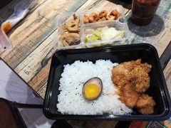 -汇吃汇喝美食街(上海建发浦悦荟广场店)