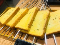 鸡蛋泡了面包片-壹酒贰肉1926·深夜食堂(九纬路店)