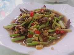 -湘里湘亲饭店(闸坡店)