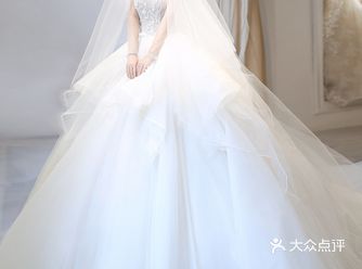 怪你过分美丽 | 体验长袖婚纱的温柔 婚纱