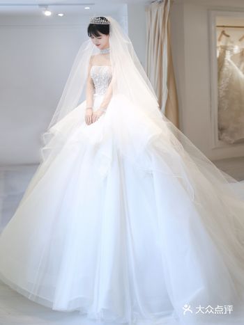 怪你过分美丽 | 体验长袖婚纱的温柔 婚纱