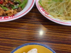 -山城欢现炒食堂(上海城店)