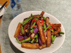 -蓝边碗烧菜馆·全牛宴(银都路店)