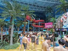 -青岛东方影都融创水世界