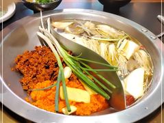 -沸炉重庆老火锅(军事博物馆店)