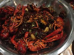 -巴厘龙虾·榜首油焖大虾(音乐学院·沿江酒馆店)