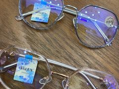 -标准眼镜·蔡司官方授权店(和平路总店)