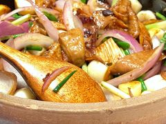 -炆艺乳鸽·煲仔饭大排档(望京来广营店)