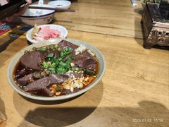 -谢老五跷脚牛肉·非遗传承店