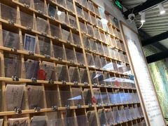 -猫的天空之城概念书店(杭州南宋御街店)