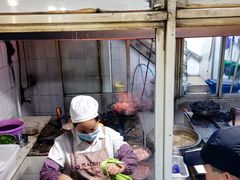 -正宗杨记普洱酸醋米线(总店)