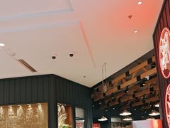 -潮界(LU·ONE凯德晶萃广场店)