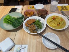 -轻蔬不用等·素食(江苏路店)