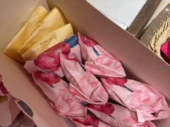 -嘉华鲜花饼(四方街旗舰店)