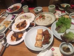 -萨拉伯尔水源素问店·韩国宫廷料理(人民路店)