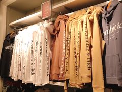 -Abercrombie & Fitch(天环广场店)