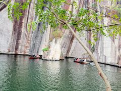 -绍兴东湖风景区