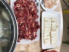 -华威达牛庄(黄埔大道西店)