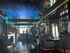 -屋有岛沉浸游戏旗舰店(中山公园店)
