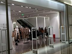 -ZARA(熙地港店)