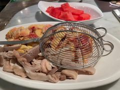 -尚尚仙·酸汤猪手·猪肚鸡火锅(华联万柳购物中心店)