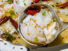 -江渔儿酸菜鱼·拔草餐厅(虎门君乐汇店)