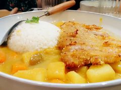 咖喱猪排饭-About Bistro關於·泰式家庭料理