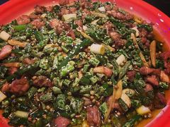 酒馆大盘兔-醉小酒馆·川菜·江湖菜·重庆菜(观音桥旗舰店)