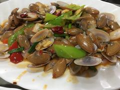 -四川小胡子海鲜(丁村万人海鲜广场店)