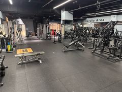 -VLines耀能运动24小时·月付制健身(京广桥店)