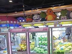 -爱玩嘉年华(龙湖杭州金沙天街店)
