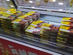 -周黑鸭(武汉天河国际机场五店)