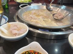-老来福·非遗酸汤兔(凯旋路店)