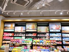 -良品铺子(五角场万达店)