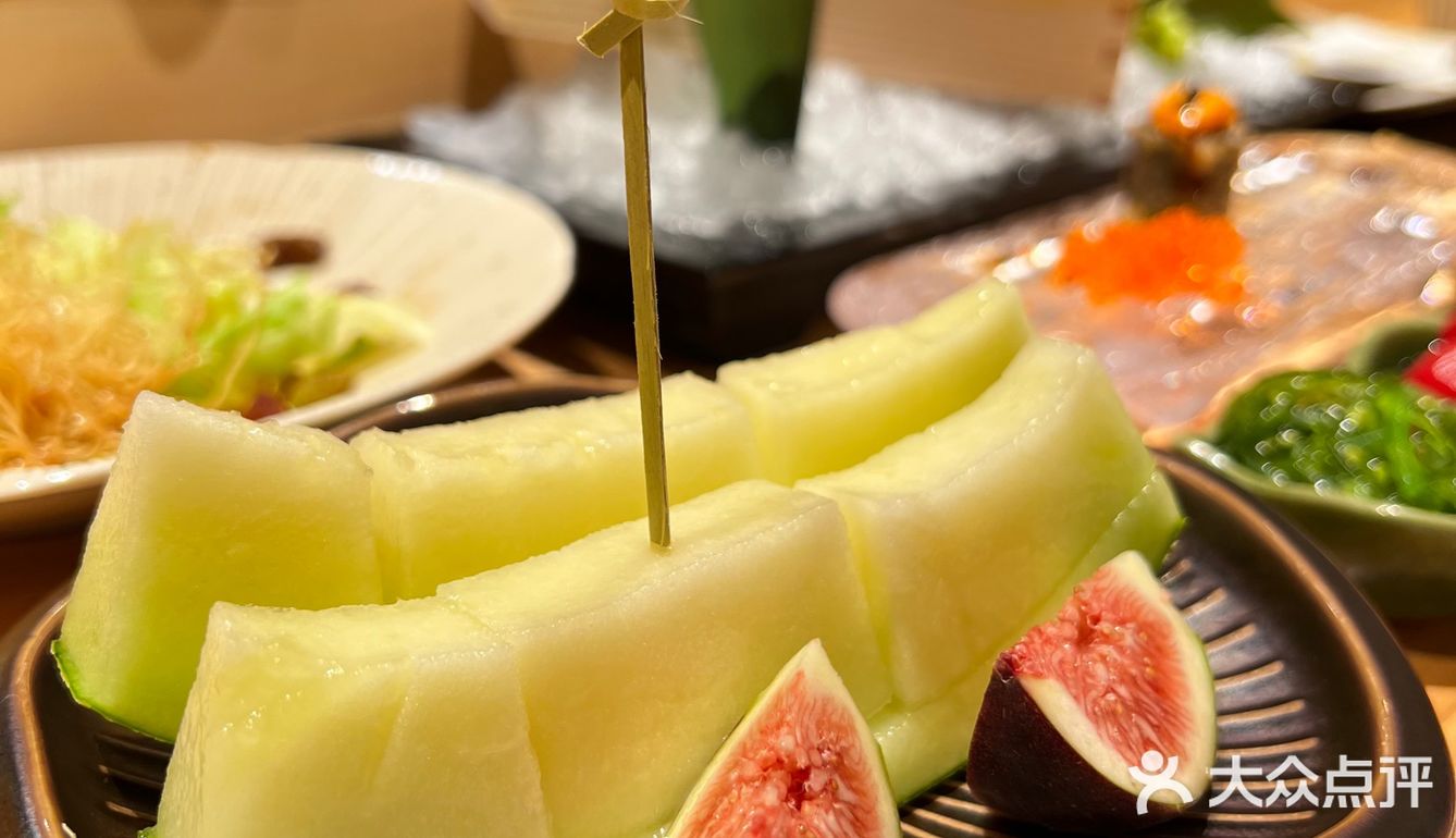惊呆了‼️直接给你一整盒海胆，超满足海胆餐，一定要去吃