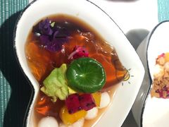 玛格丽特水果酸奶-蜜桃花开·中西融合菜E&W(南长街店)