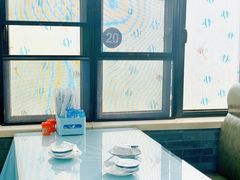 -崴海渔村(虹梅路店)