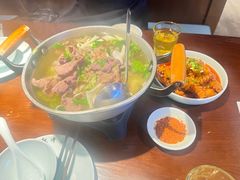 -全牛匠·乐山跷脚牛肉(西单华威约饭街店)
