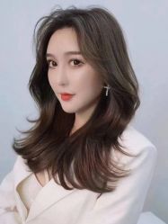 -朗峰专业美发沙龙
