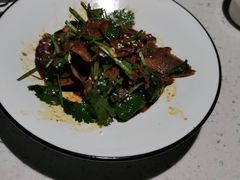 -江渔儿酸菜鱼·拔草餐厅(虎门君乐汇店)