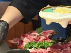 -铭牛烧肉·和牛海鲜自助(高新月牙湖店)
