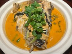 千岛湖鱼头&nbsp;紫苏黄焖-解香楼(八盘岭路店)