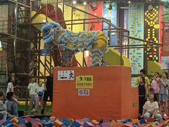 -极限Jump蹦床·新潮玩运动世界·室内乐园·团建·派对中心