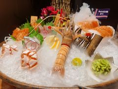 极品三文鱼刺身盛合-文三酒肆自助放题(新街口友谊广场店)