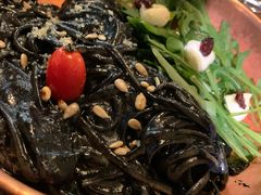 -I HOLIC艾豪丽披萨(KKone店)
